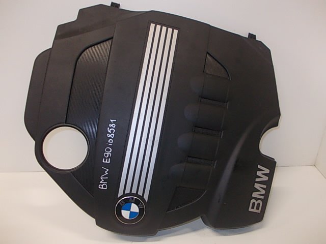 BMW 3 (E90 / E91 / E92 / E93) Moottori muovikansi BMW 3 (E90, E91, E92, E93) (2005-2011) Engine C...
