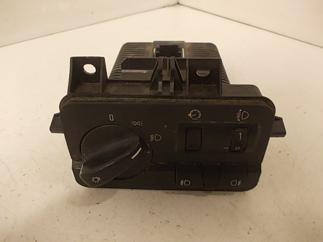 BMW 3 (E36) Headlight Switch BMW 3 (E46) (1998-2005) Headlight Switch 61.31-...