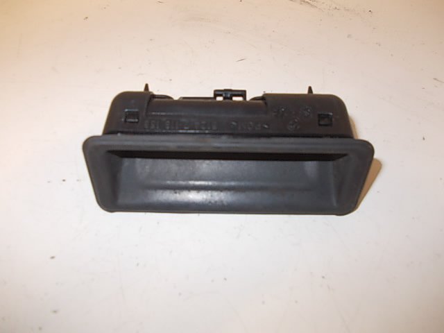 BMW 3 (E90 / E91 / E92 / E93) Bootlid / tailgate interior Handle BMW 3 (E90, E91, E92, E93) (2005-2011) Bootlid ...