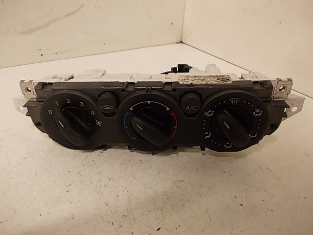 Ford Focus Heater control panel