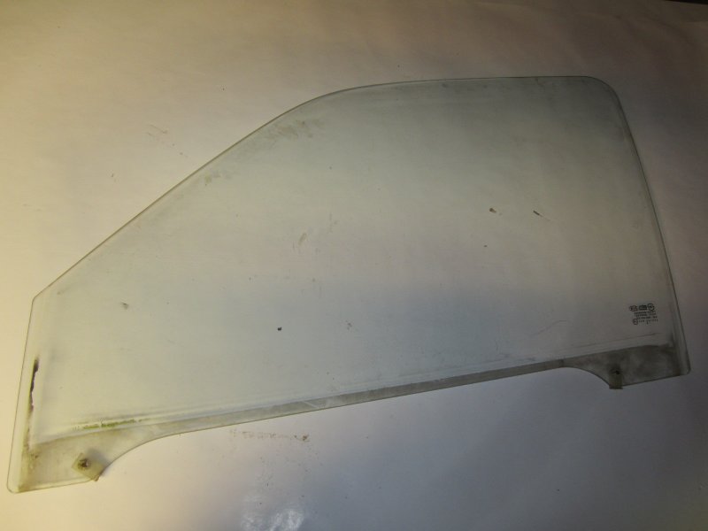 Kia Pregio Door window glass front left KIA PREGIO (1995-2004) Door window glass front ...