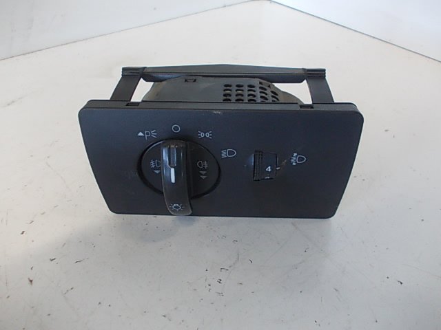 Ford Mondeo Headlight Switch Headlight switch — FORD MONDEO Mk III (2000-200...