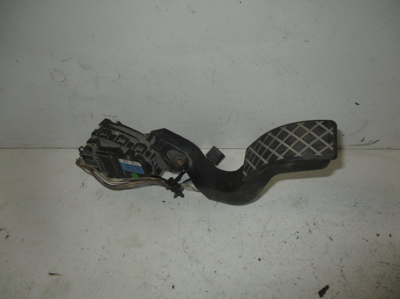Volkswagen Passat Accelerator Pedal VW PASSAT B5 (3B2) (1996-2000) Accelerator Peda...