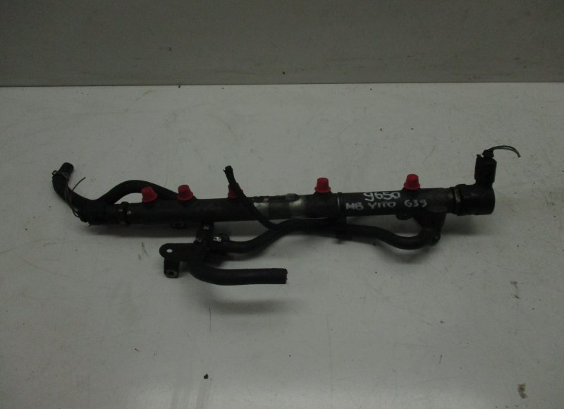 Mercedes-Benz Viano / Vito (W639) Fuel Distributor / fuel rail MERCEDES-BENZ VITO / VIANO (W639) (2003-2014) F...