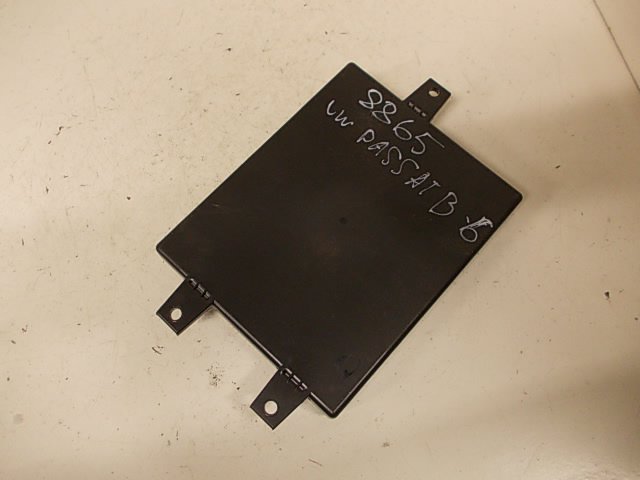 Volkswagen Passat Phone / bluetooth control unit VW PASSAT B6 (3C) (2005-2010) Phone / bluetooth...