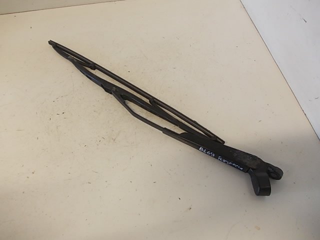 Ford Focus Rear window wiper arm