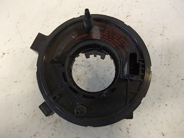 Audi A6 (C5) Steering wheel slip ring / squib AUDI A6 / A6 ALLROAD (C5) (1997-2005) Steering ...
