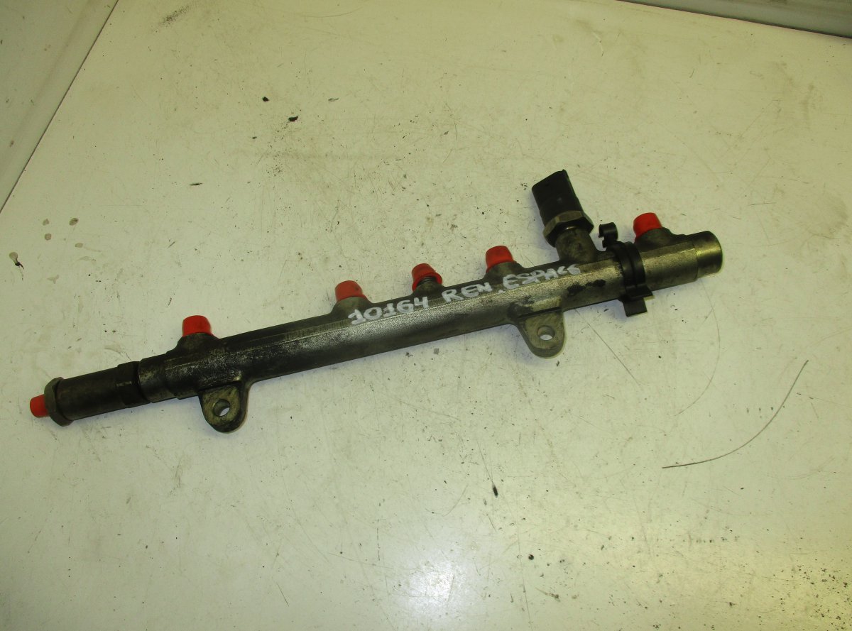 Renault Espace Fuel Distributor / fuel rail RENAULT ESPACE IV (JK0/1) (2002-2015) Fuel Dist...