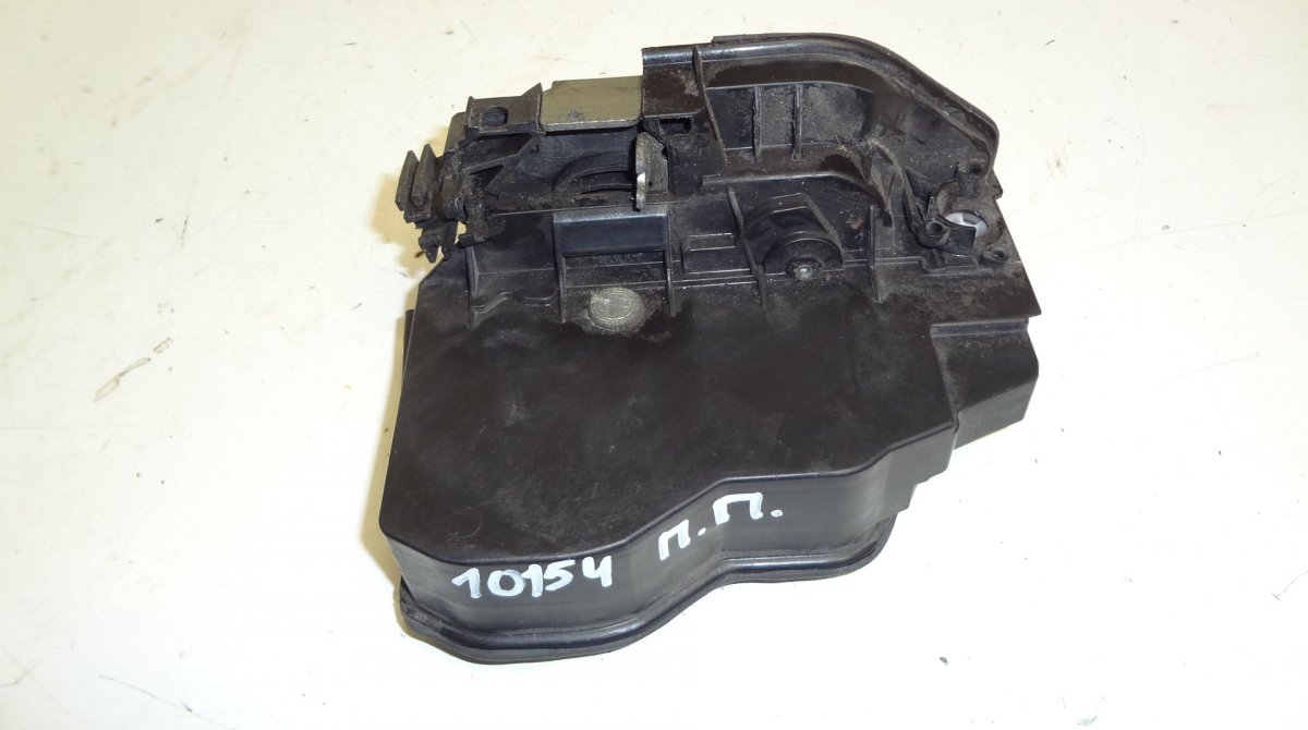 BMW X3 (E83) Door Lock Front Right BMW X3 (E83) (2004-2012) Door Lock Front Right ...