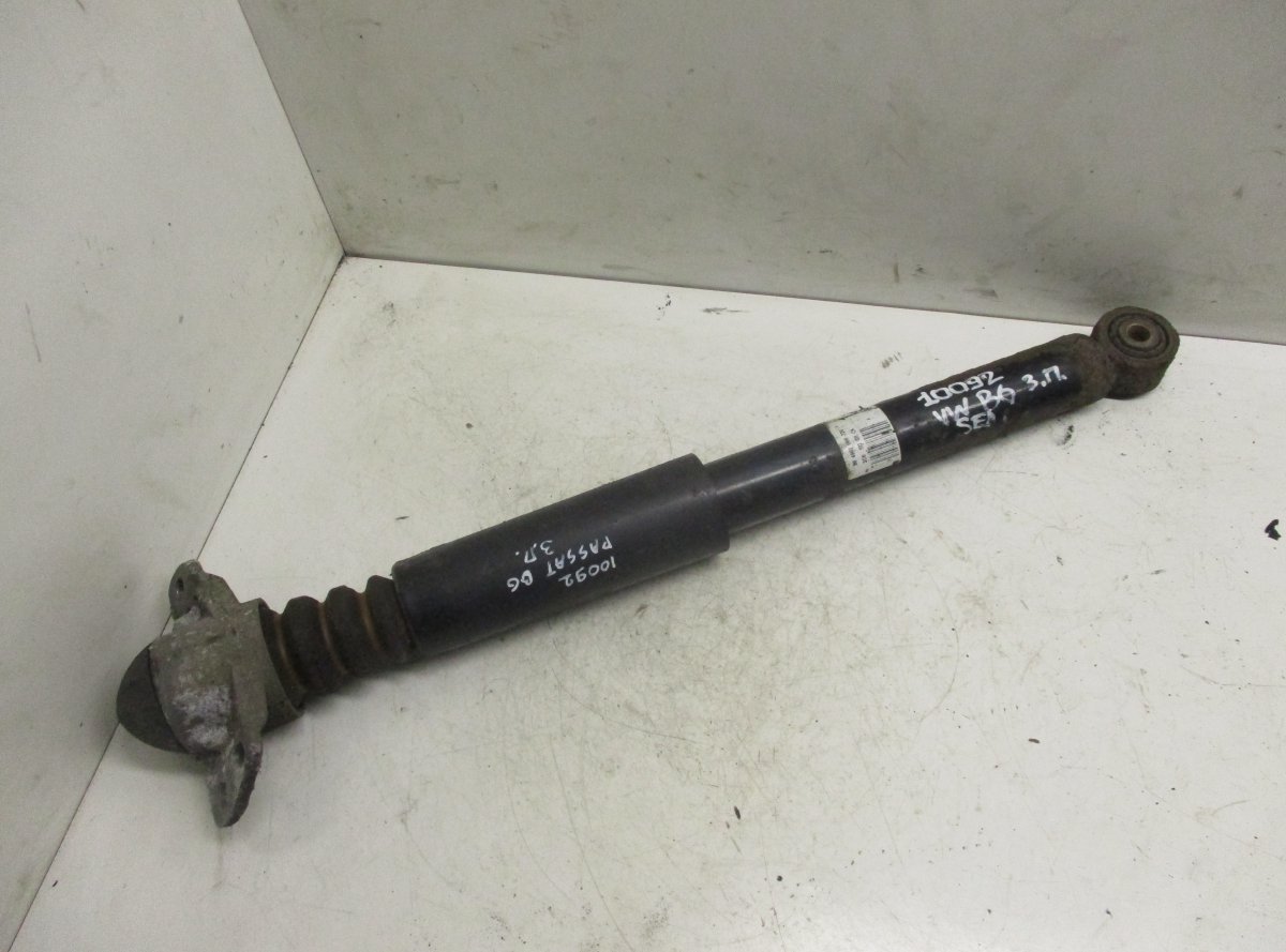 Volkswagen Passat Shock Absorber Rear Right VW PASSAT B6 (3C) (2005-2010) Shock Absorber Re...