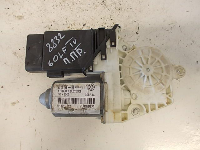 Volkswagen Golf 3 Window Regulator Motor Front Right VW GOLF IV (1J) (1997-2006) Window Regulator Mo...