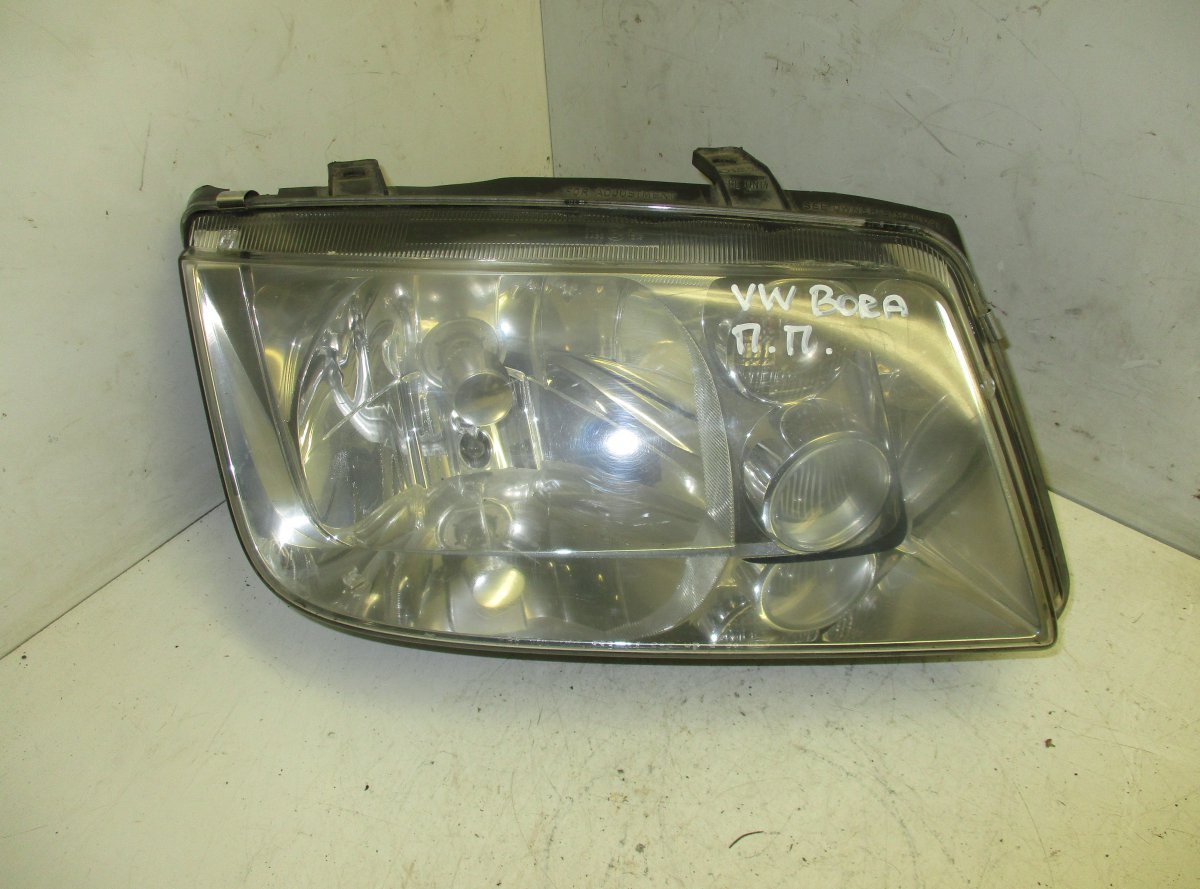 Volkswagen Bora передняя фара (правая) VW BORA / JETTA IV (1J2, 1J6) (1998-2005) Headl...