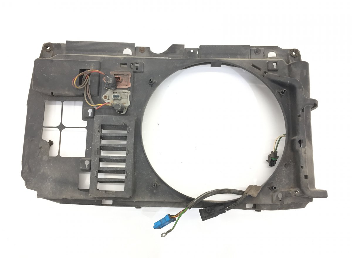 Citroen Xsara Front panel CITROËN XSARA (1997-2005) Front panel 1308X9

P...