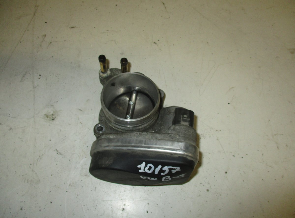 Volkswagen Passat Throttle body VW PASSAT B6 (3C) (2005-2010) Throttle body 06F...