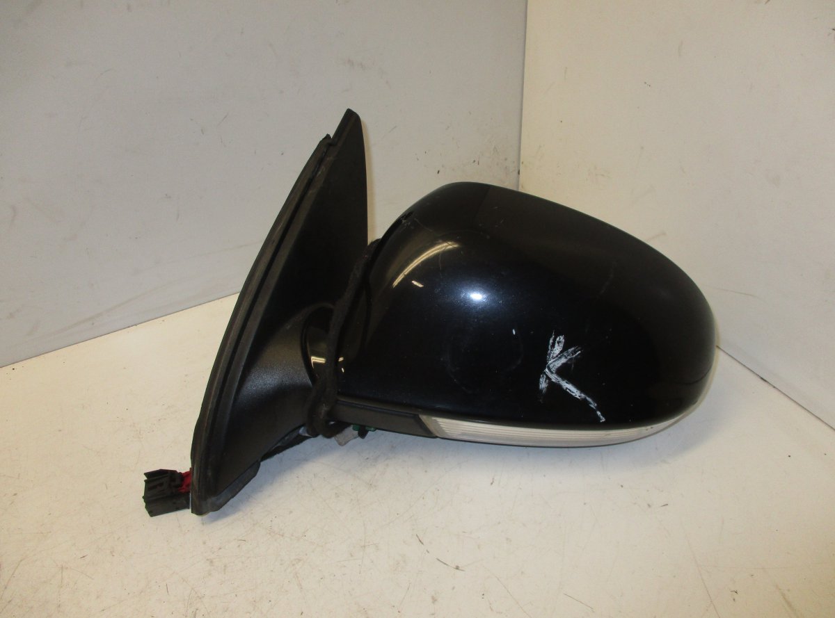 Volkswagen Jetta peili (vasen) VW JETTA III (1K2) (2005-2010) Mirror left

Gen...