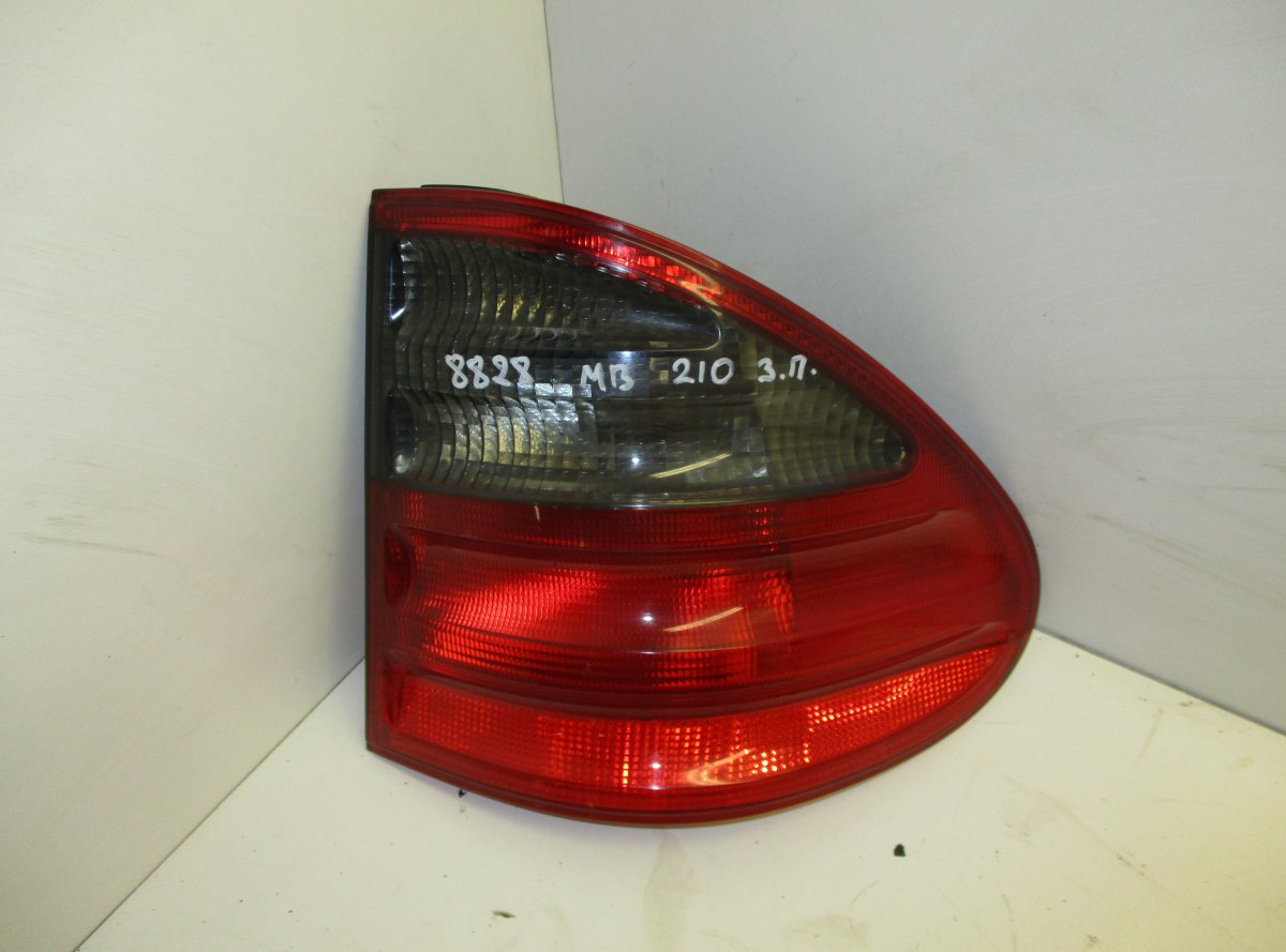 Mercedes-Benz 280SL - 600SL / SL (R129) Tail light, right MERCEDES-BENZ E-CLASS (W210) (1995-2003) Tail l...