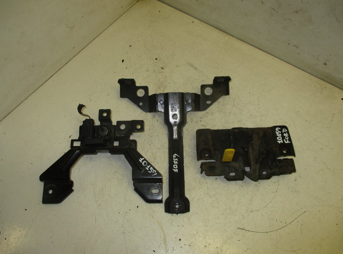 Ford Fiesta Bonnet Latch FORD FIESTA VI (2008-2017) Bonnet Latch 8A6A167...