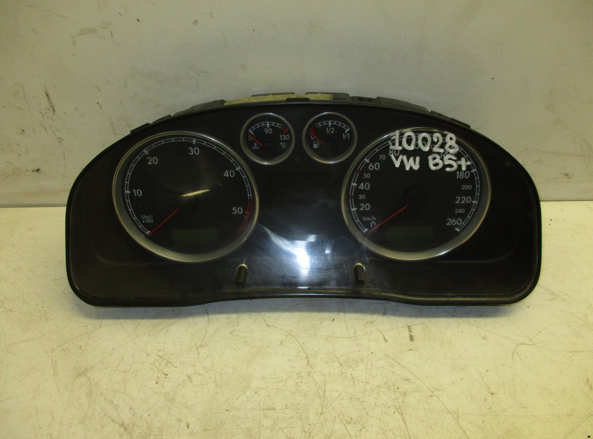 Volkswagen Passat prietaisai