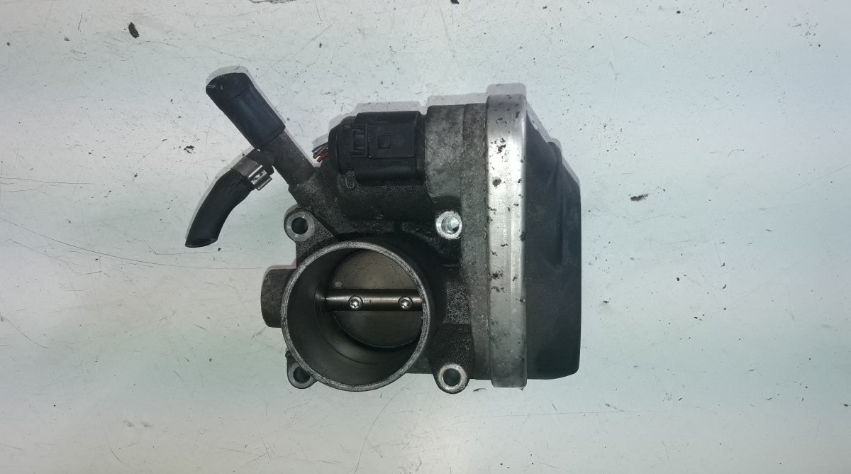 Skoda Fabia Throttle body SKODA FABIA I (6Y) (1999-2008) Throttle body 04...