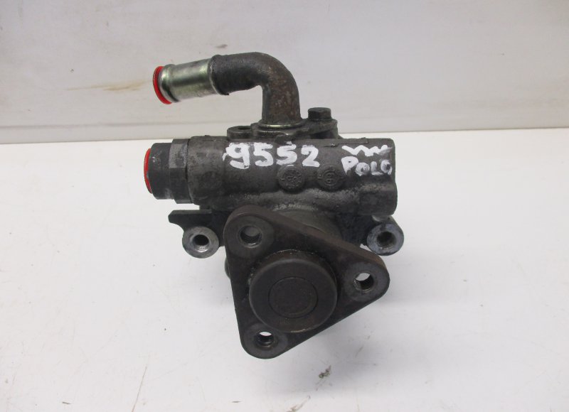 Volkswagen Polo ohjaustehostimen pumppu VW POLO (6N, 6V) (1994-2001) Power steering pum...