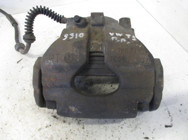 Volkswagen Transporter (T5, Caravelle, Multivan) Brake caliper Front left VW TRANSPORTER T5 / MULTIVAN (7H, 7E, 7J) (2003...