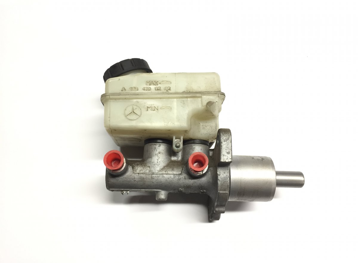 Mercedes-Benz A (W169) главный тормозной цилиндр MERCEDES-BENZ A-CLASS (W169) (2004-2012) Brake ...