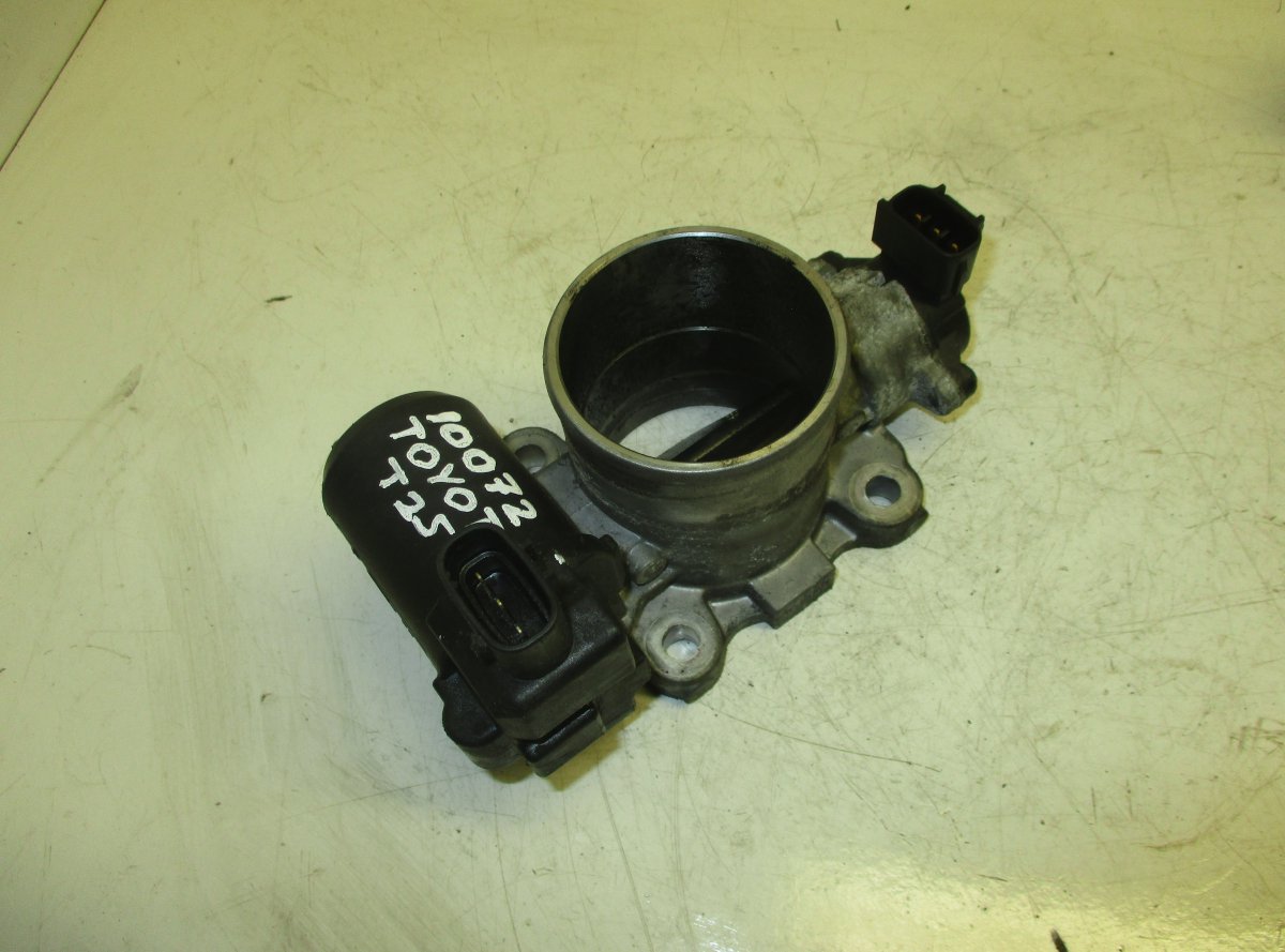 Toyota Avensis (T25) Throttle body TOYOTA AVENSIS (T250) (2003-2008) Throttle body...