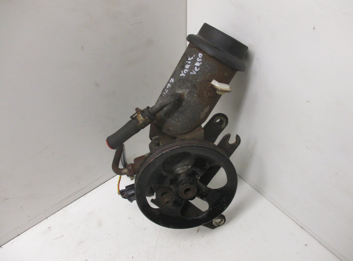 Toyota Yaris Verso roolivõimendi pump TOYOTA YARIS VERSO (XP20) (1999-2005) Power ste...