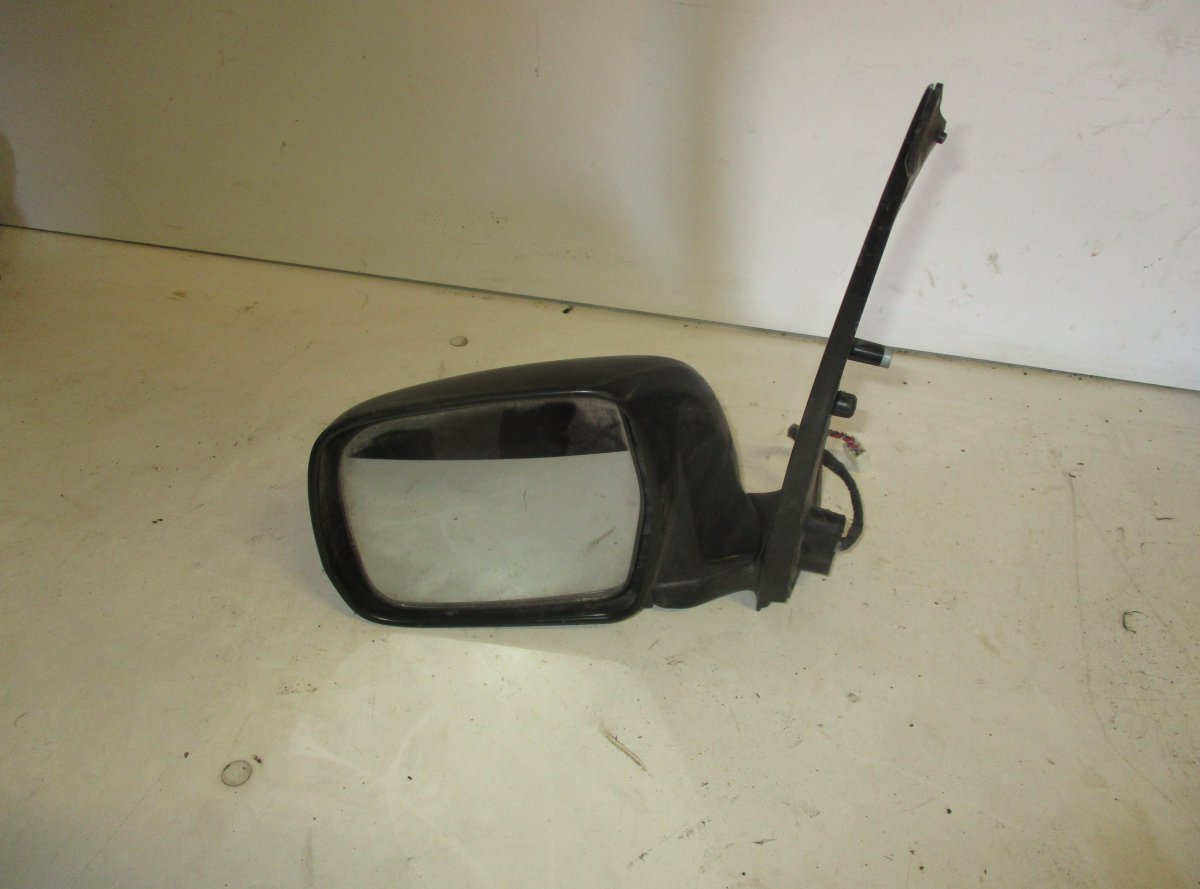 Toyota Previa mirror left TOYOTA PREVIA II (2000-2006) Mirror left

Gener...