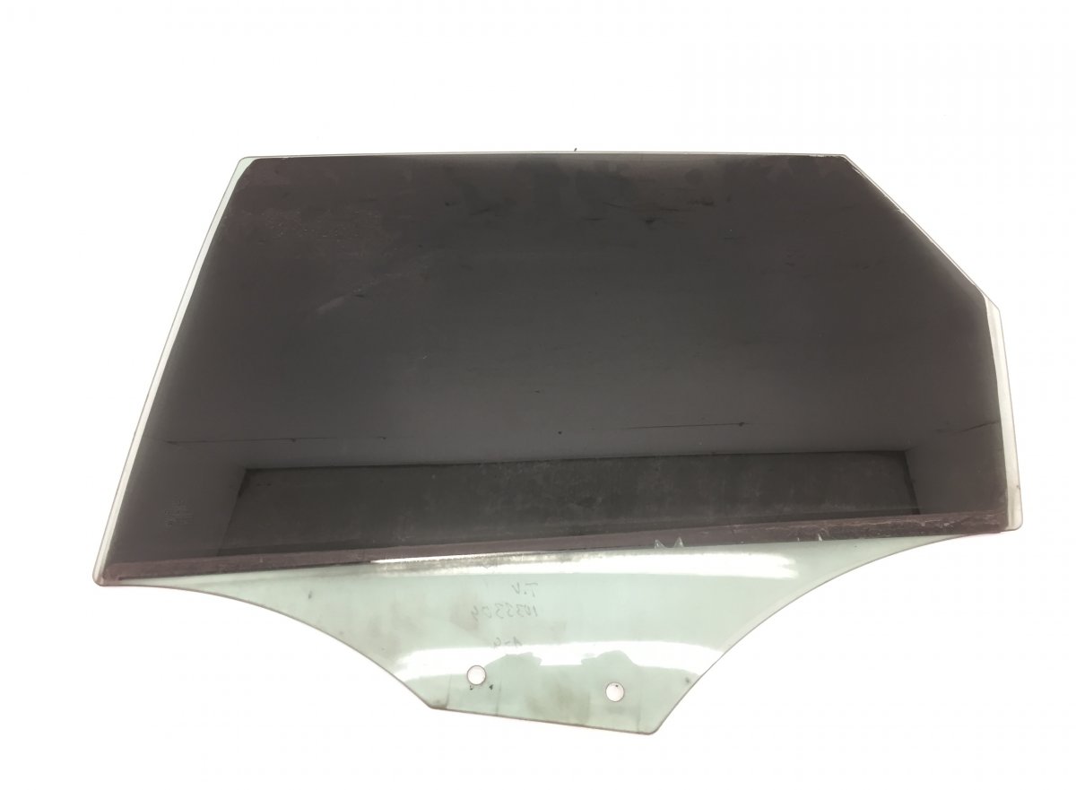 Audi A4 (B8) Door window glass rear left AUDI A4 / A4 ALLROAD (B8) (2007-2015) Door wind...