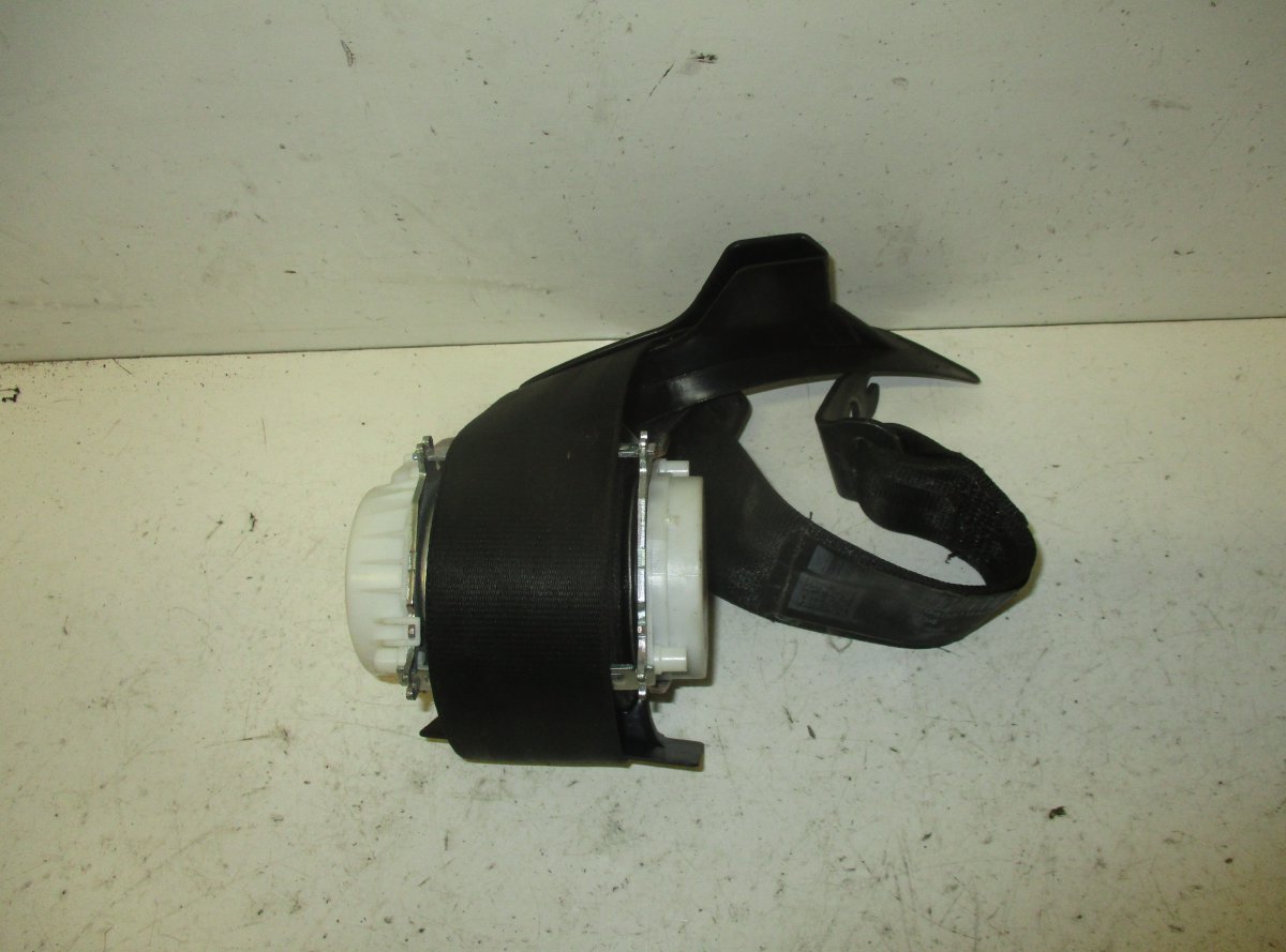 Volkswagen Passat Seat Belt Rear Right VW PASSAT B6 (3C) (2005-2010) Seat Belt Rear Ri...