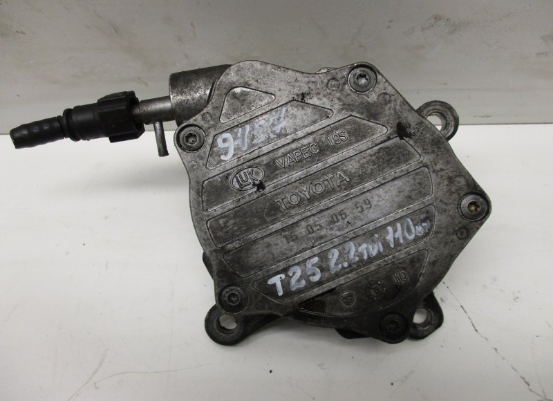 Toyota Avensis (T25) Vacuum Pump, engine TOYOTA AVENSIS (T250) (2003-2008) Vacuum Pump, ...