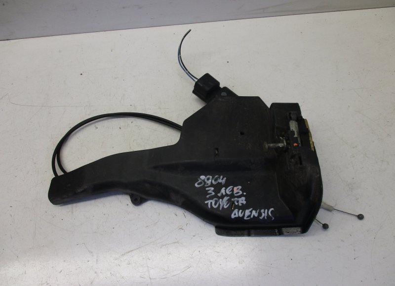 Toyota Avensis Verso Door Lock Rear Right TOYOTA AVENSIS VERSO (XM20) (2001-2009) Door Lo...