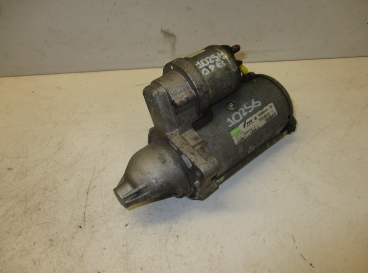 Opel Astra (H) Starter Motor OPEL ASTRA H (2004-2014) Starter motor 55564491...