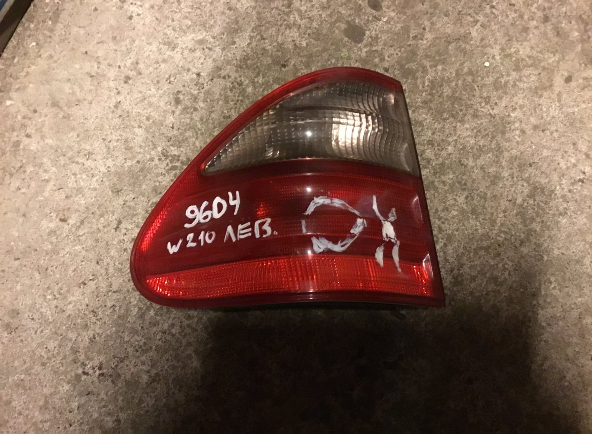 Mercedes-Benz 280SL - 600SL / SL (R129) tail light left MERCEDES-BENZ E-CLASS (W210) (1995-2003) Tail l...