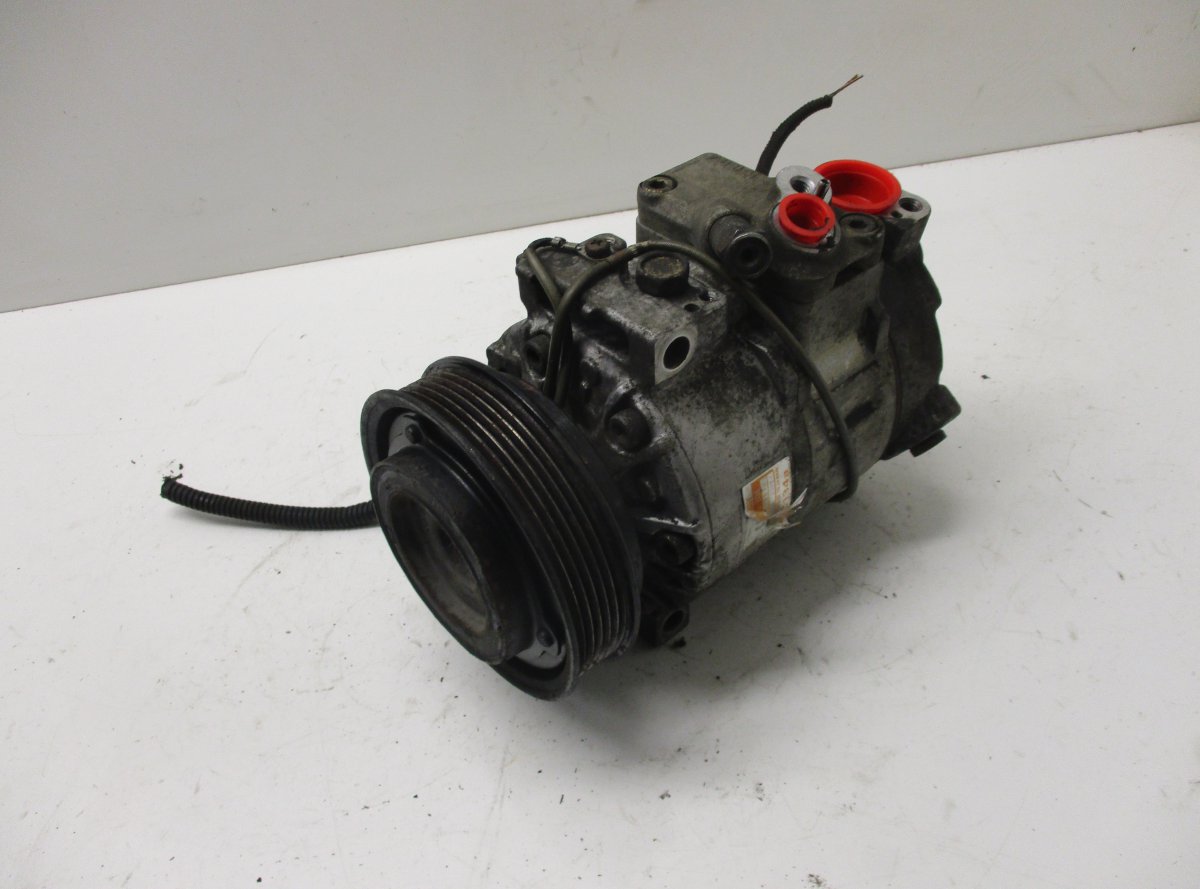 Audi A6 (C4) AC Compressor AUDI A6 (C4) (1994-1997) AC Compressor 4D026080...