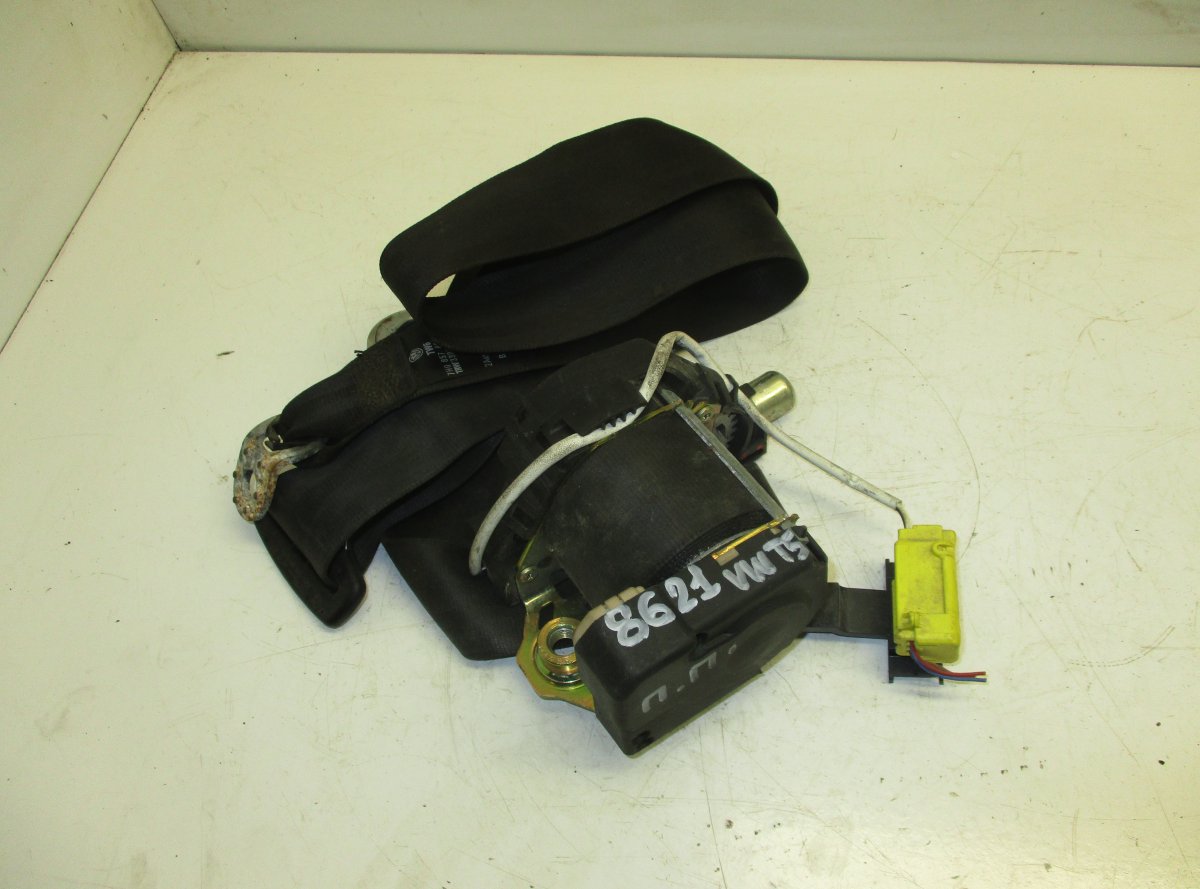 Volkswagen Transporter (T5, Caravelle, Multivan) Seat Belt Front Right VW TRANSPORTER T5 / MULTIVAN (7H, 7E, 7J) (2003...
