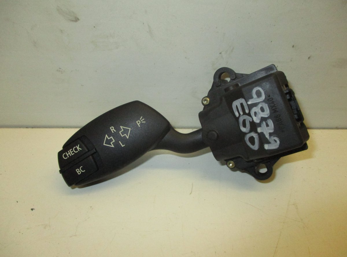 BMW 5 (E39) Indicator switch BMW 5 (E60, E61) (2003-2010) Indicator switch 6...