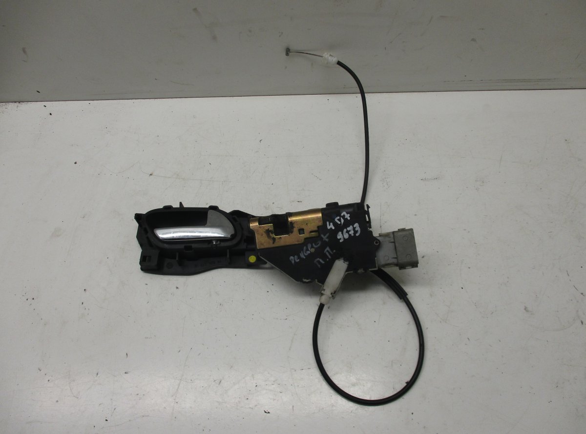 Peugeot 407 Door Lock Front Right PEUGEOT 407 (2004-2012) Door Lock Front Right

...