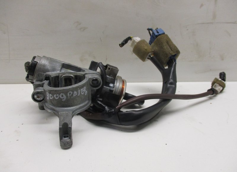 Mitsubishi Pajero Sport Ignition switch lock (ignition barrel)