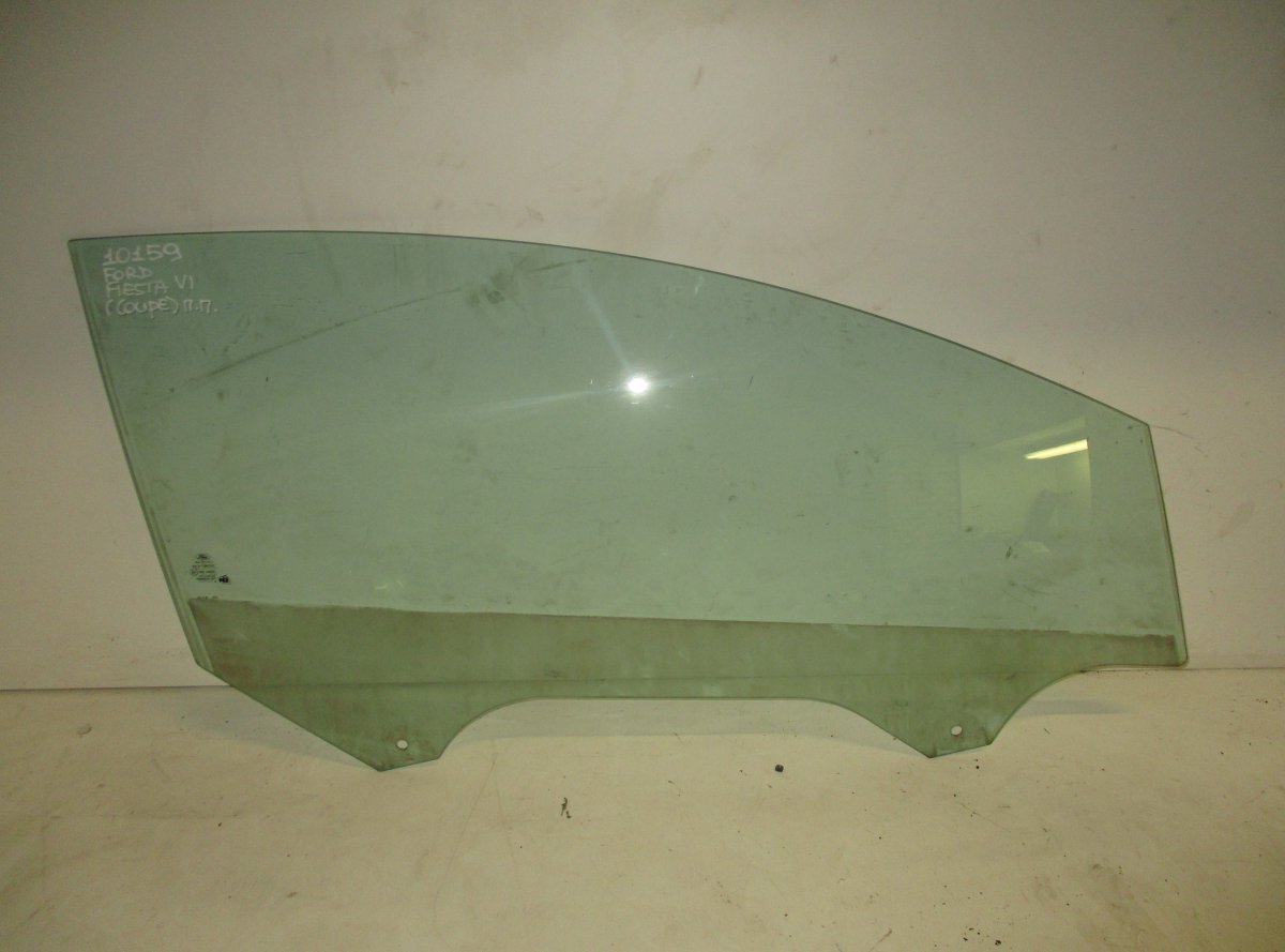 Ford Fiesta Door window glass front right FORD FIESTA VI (2008-2017) Door window glass fr...
