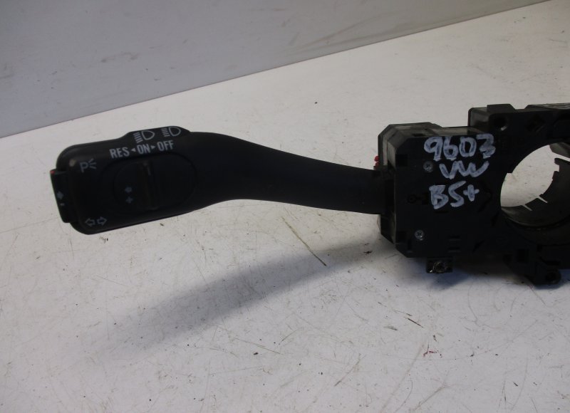 Volkswagen Passat Indicator switch VW PASSAT B5 (3B2) (1996-2000) Indicator switch...