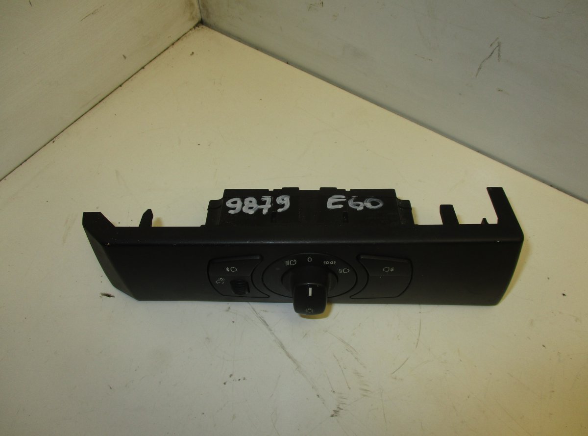 BMW 5 (E39) Headlight Switch BMW 5 (E60, E61) (2003-2010) Headlight Switch 6...