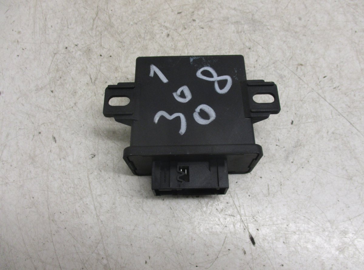 Audi A6 (C5) Lights control unit AUDI A6 / A6 ALLROAD (C6, 4F) (2004-2011) Light...