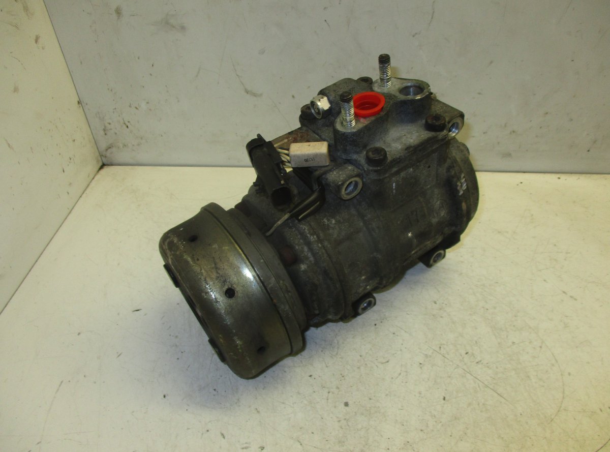 Chrysler Voyager / Town & Country AC Compressor CHRYSLER VOYAGER III (GS) (1995-2001) AC Compre...