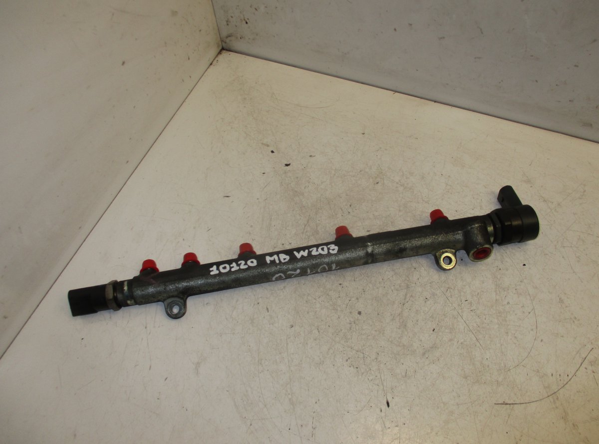 Mercedes-Benz A (W168) Fuel Distributor / fuel rail MERCEDES-BENZ C-CLASS (W203, CL203) (2000-2011)...