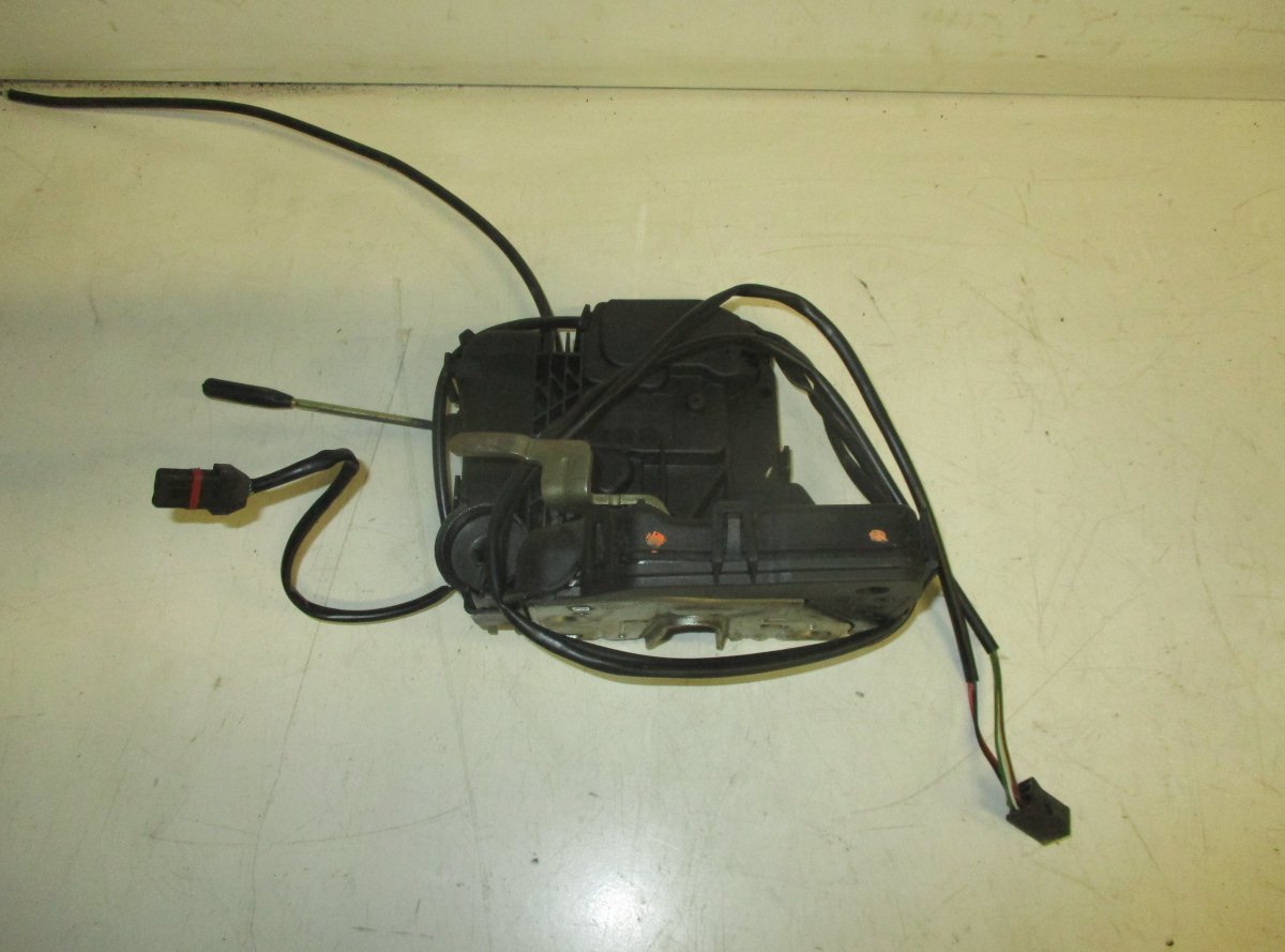 Mercedes-Benz A (W168) Front Right Door Lock MERCEDES-BENZ C-CLASS (W203, CL203) (2000-2011)...
