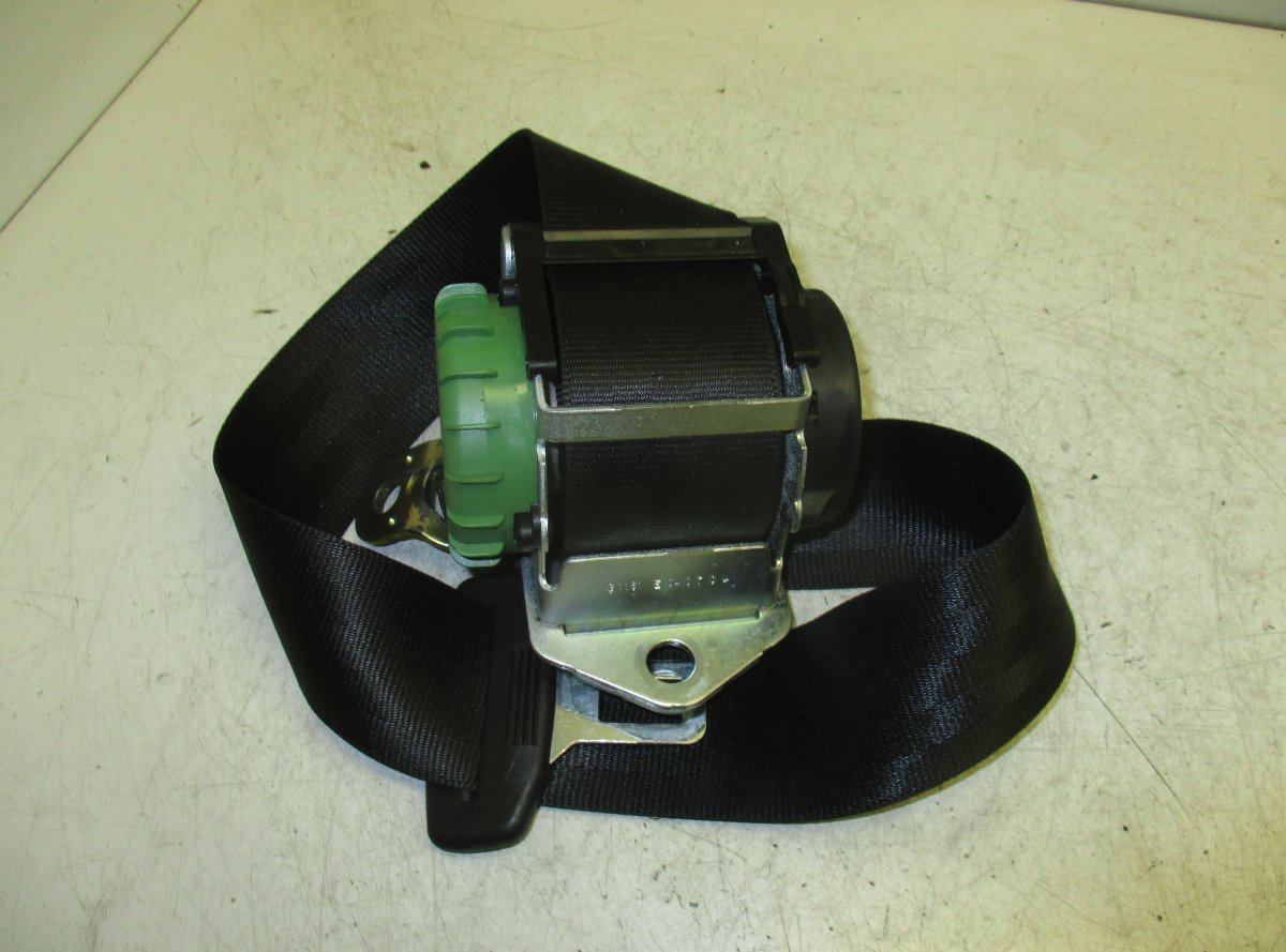 Skoda Octavia Rear Left Seat Belt SKODA OCTAVIA II (1Z) (2004-2013) Rear Left Sea...