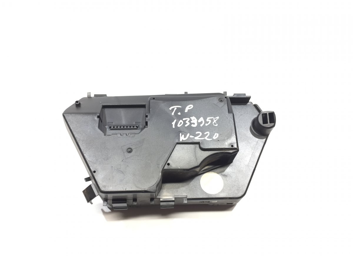 Mercedes-Benz 280SL - 600SL / SL (R129) Door control unit rear right MERCEDES-BENZ S-CLASS (W220) (1998-2005) Door c...