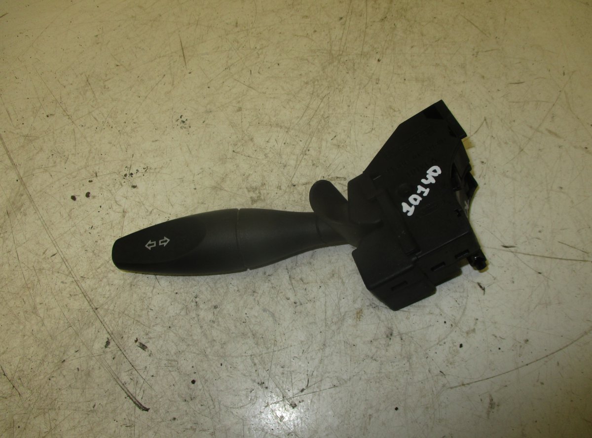Ford Mondeo Indicator switch FORD MONDEO Mk III (2000-2007) Indicator switch...